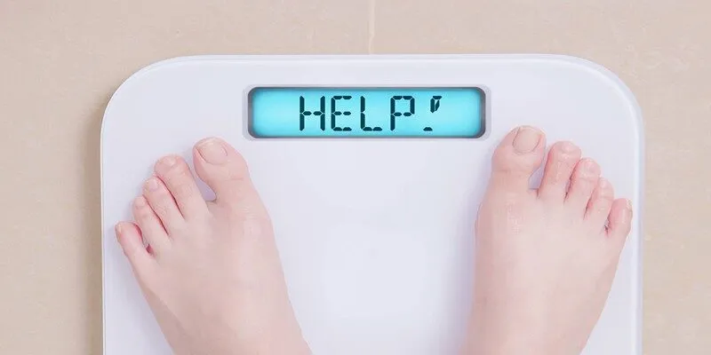 Buổi tối ít vận động dễ tích tụ mỡ, gây tăng cân nhanh